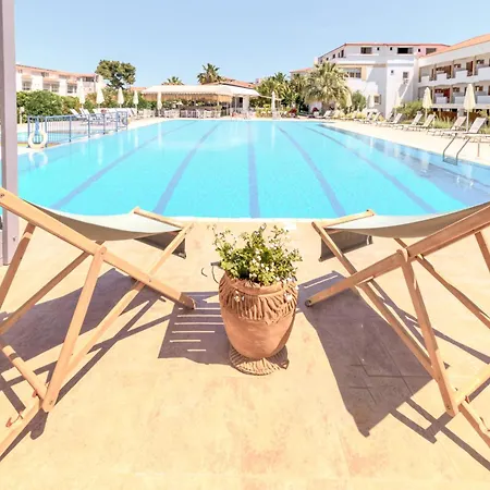 Hotel Tresor Sousouras 4*