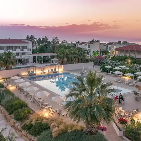 Hotel Tresor Sousouras 4*