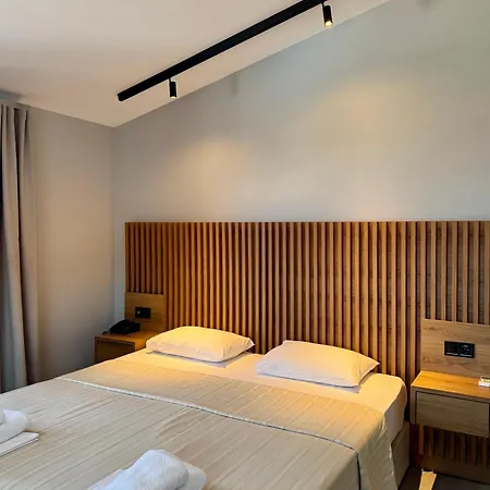 Tresor Sousouras Hotel Hanioti