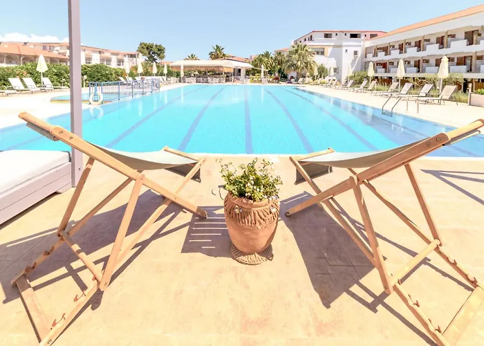 Hotel Tresor Sousouras 4*