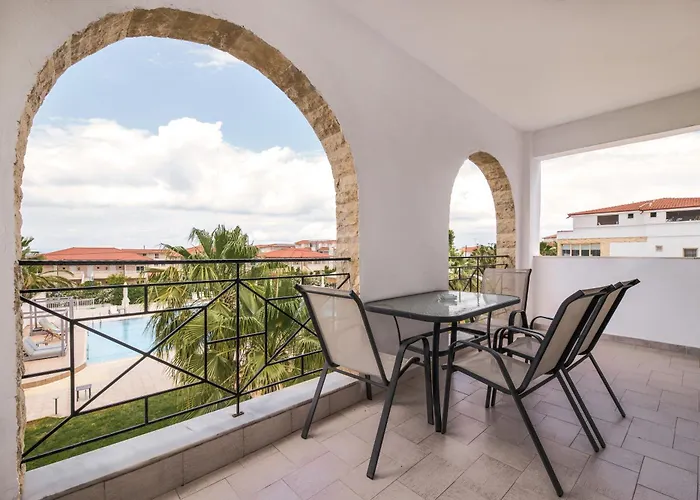 Tresor Sousouras Hotel 4*